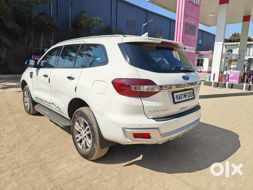 Ford Endeavour 3.2 Titanium At 4x4, 2017, Diesel