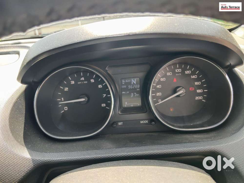 Tata Tigor Xza, 2018, Petrol