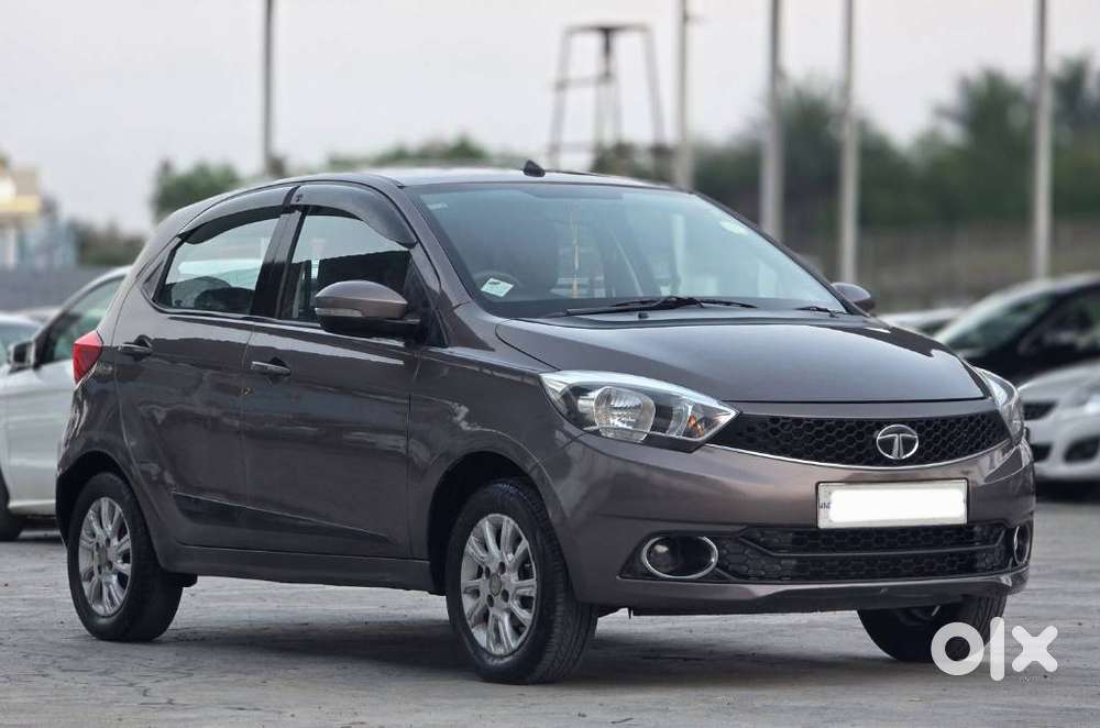 Tata Tiago, 2016, Petrol