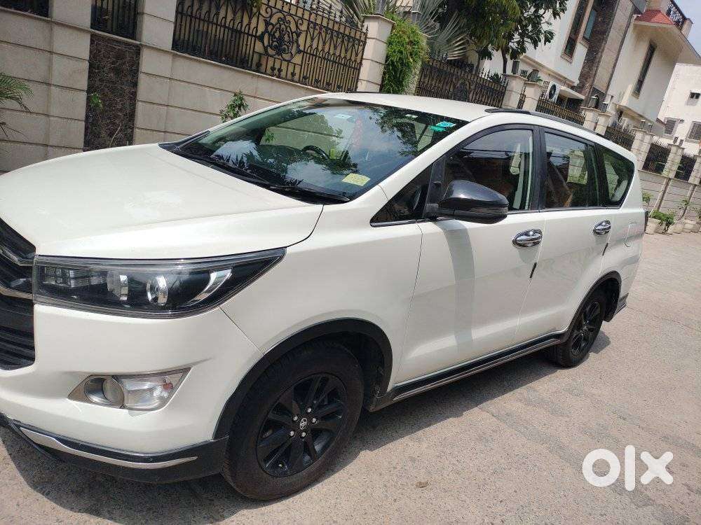 Toyota Innova Crysta Touring Sport 2.4 Mt, 2017, Diesel