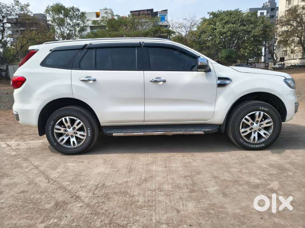 Ford Endeavour Titanium Plus 4x4, 2017, Diesel