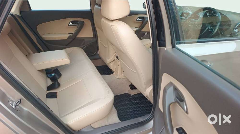 Volkswagen Vento 1.2 Tsi Highline Plus At, 2016, Petrol