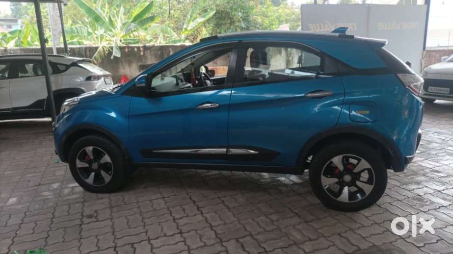 Tata Nexon 1.5 Revotorq Xz, 2017, Petrol