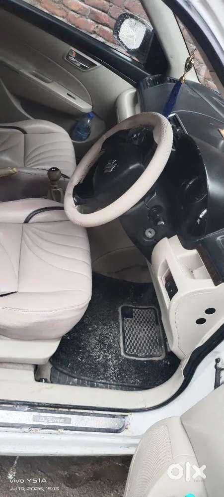 Maruti Suzuki Dzire 2015