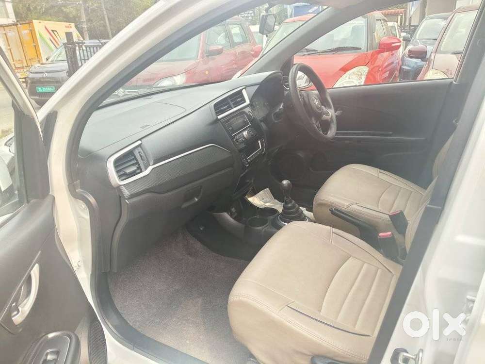 Honda Brio Vx Mt, 2017, Petrol