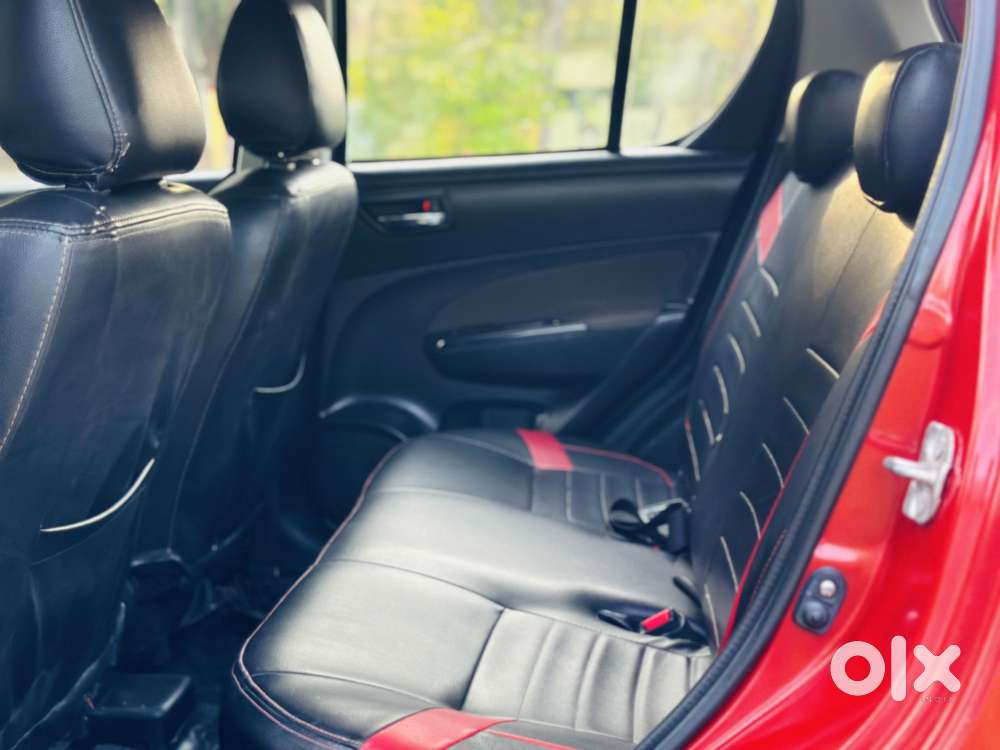 Maruti Suzuki Swift Vxi Abs Bsiv, 2014, Petrol