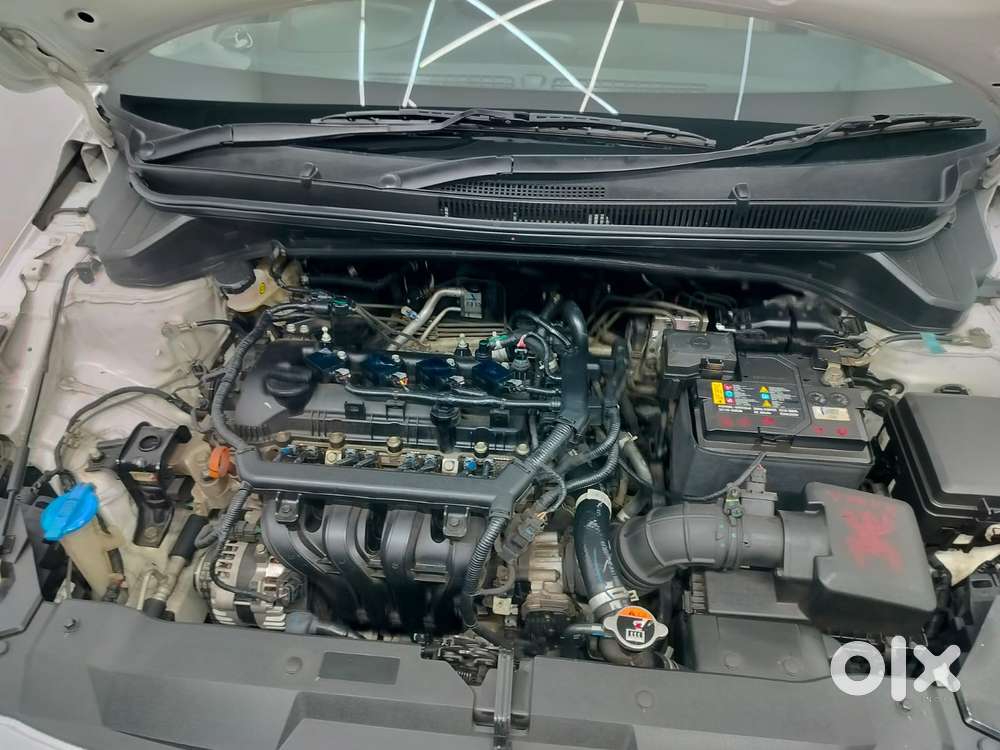 Hyundai I20 Asta (o) 1.2 Ivt, 2023, Petrol
