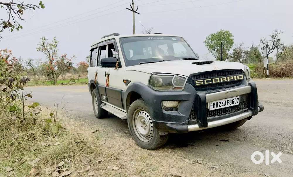Scorpio S4 Diesel 9 Seater Car Full Loaded