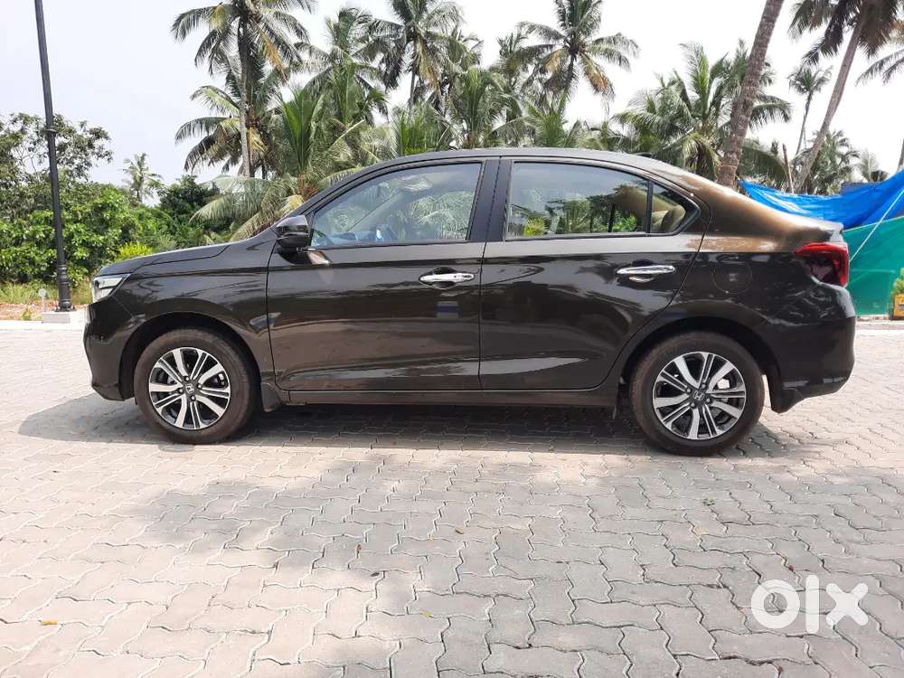 Honda Amaze 2nd Gen 2023 Petrol Well Maintained