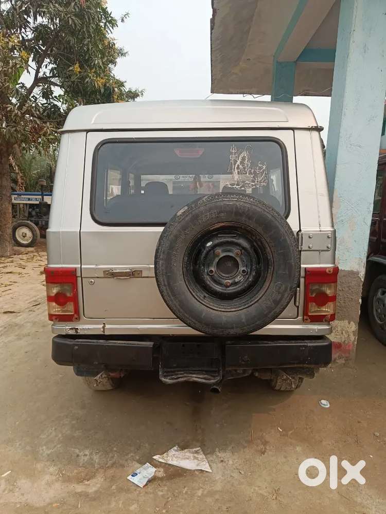 Mahindra Genio 2013 Diesel Well Maintained