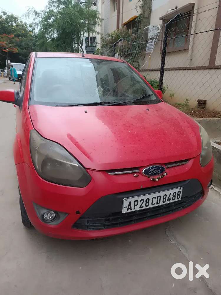 Ford Figo Petrol 2010 Second