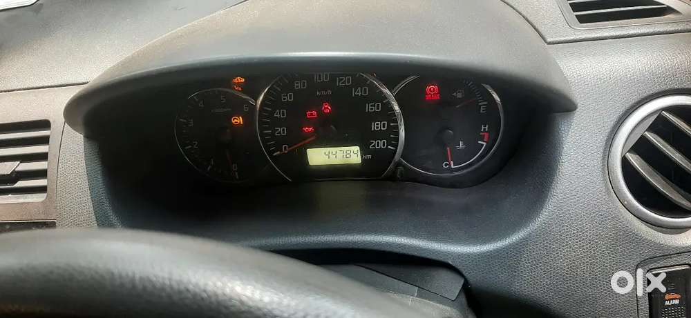 Maruti Suzuki Swift 2010 Diesel 45000 Km Driven