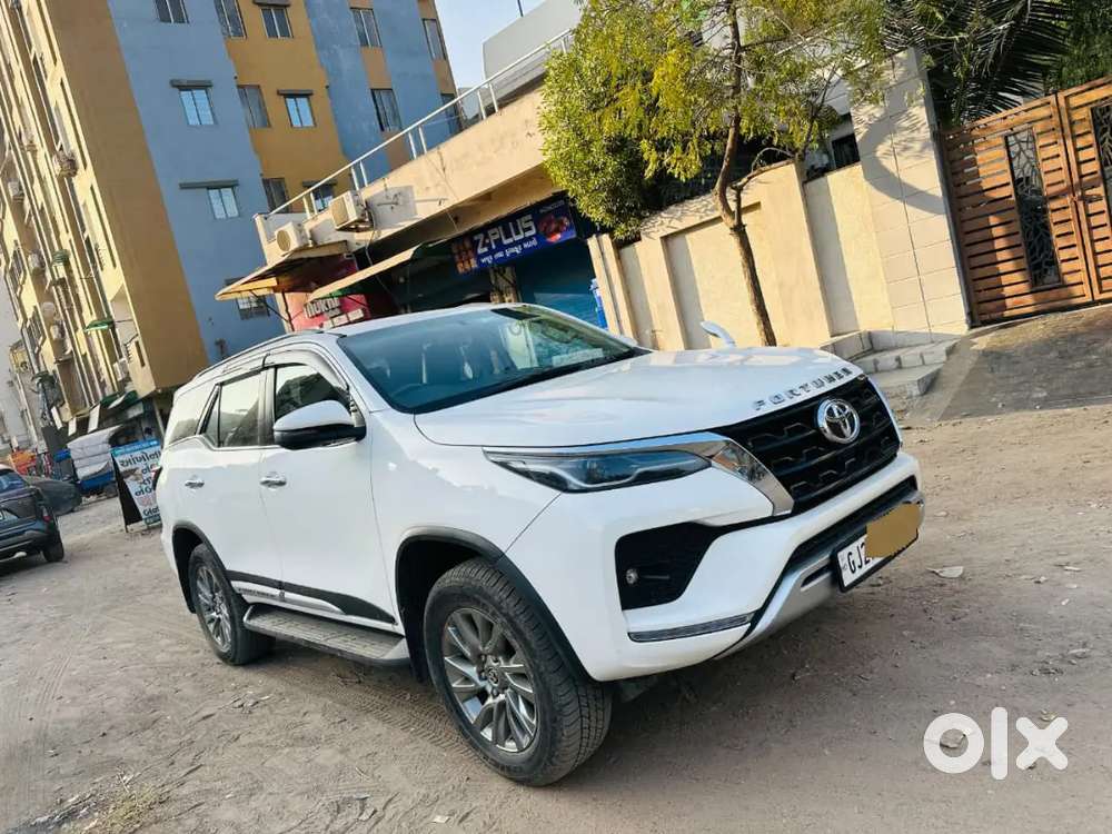 Toyota Fortuner Legender 2024 Diesel