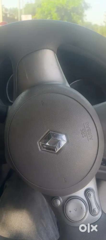 Renault Scala 2013 Petrol