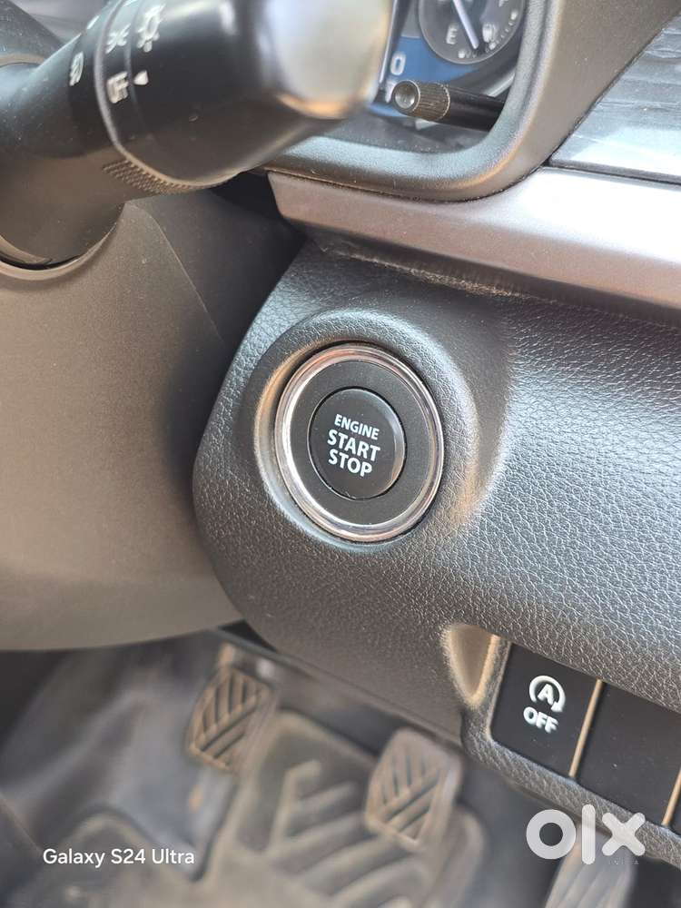 Maruti Suzuki Xl6 1.5 Zeta Mt, 2022, Petrol