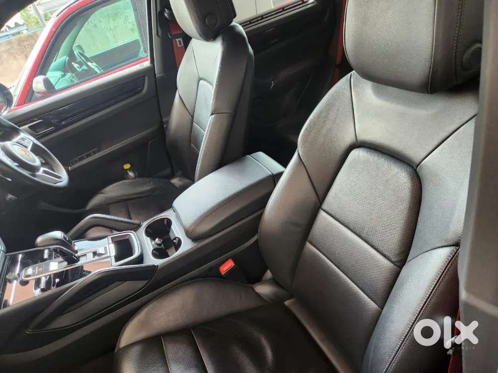 Porsche Cayenne 2019 Registered Under Warranty