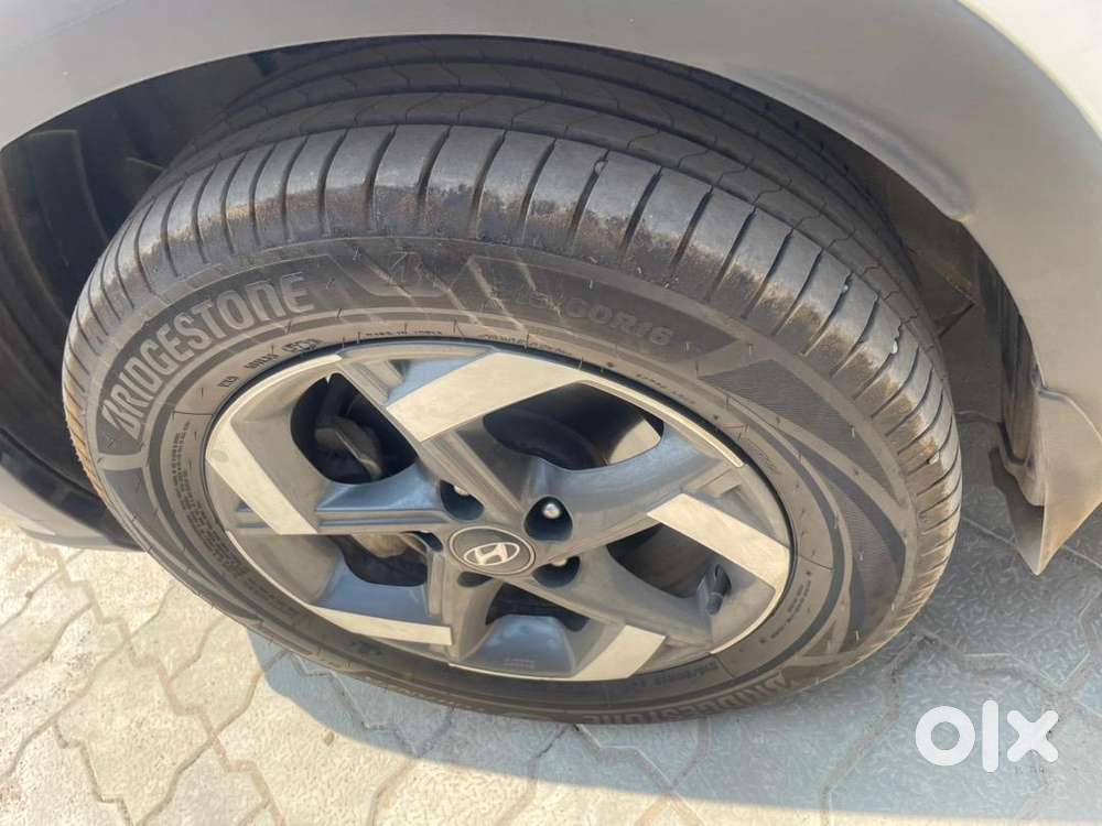 Hyundai Venue Diesel 48000 Km Driven