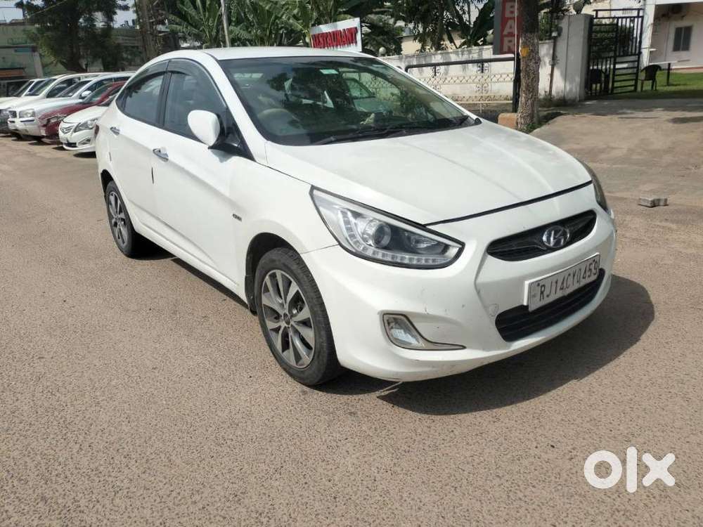 Hyundai Verna Sx Crdi At, 2014, Diesel