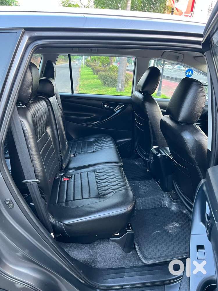 Toyota Innova Crysta 2.4 G Mt 8s, 2021, Diesel