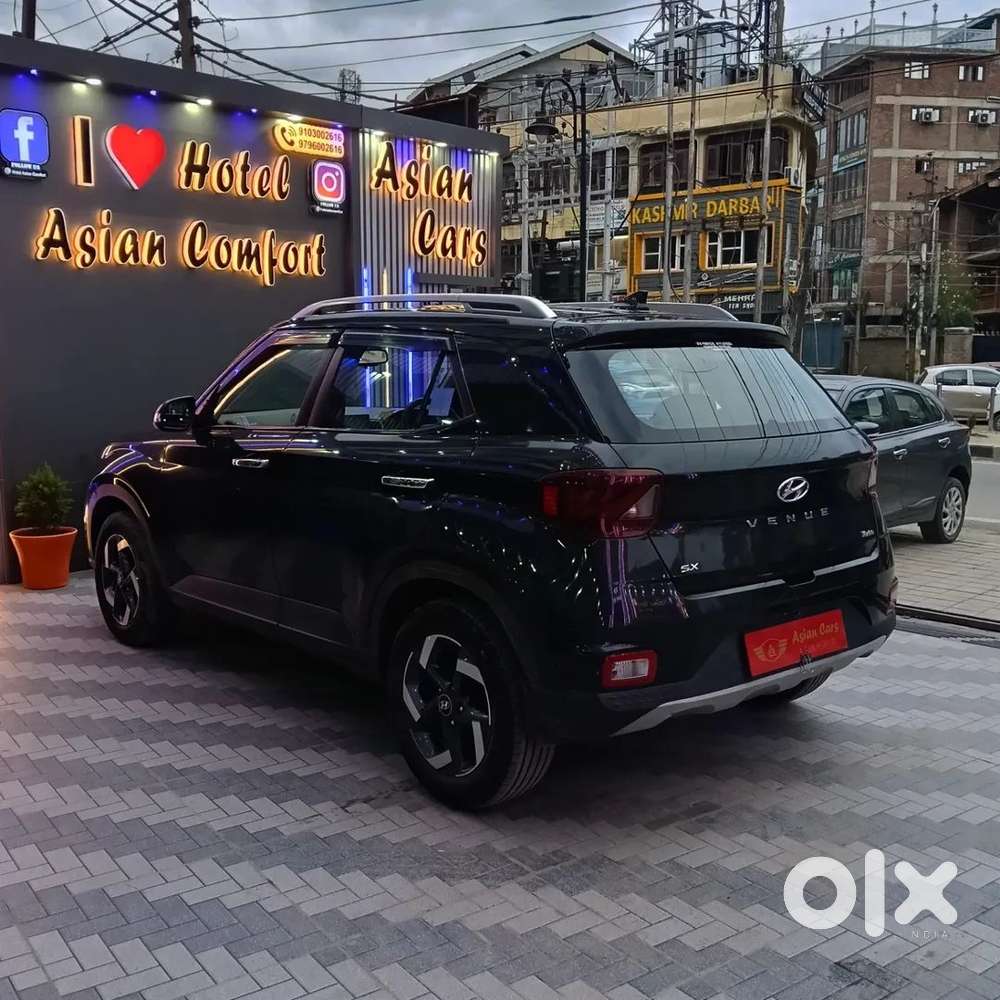 Hyundai Venue Sx+ At, 2019, Petrol