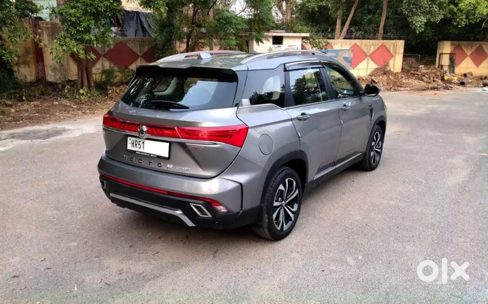 Mg Hector Plus Sharp Pro 1.5 Turbo Petrol Cvt 7 Str, 2024, Petrol