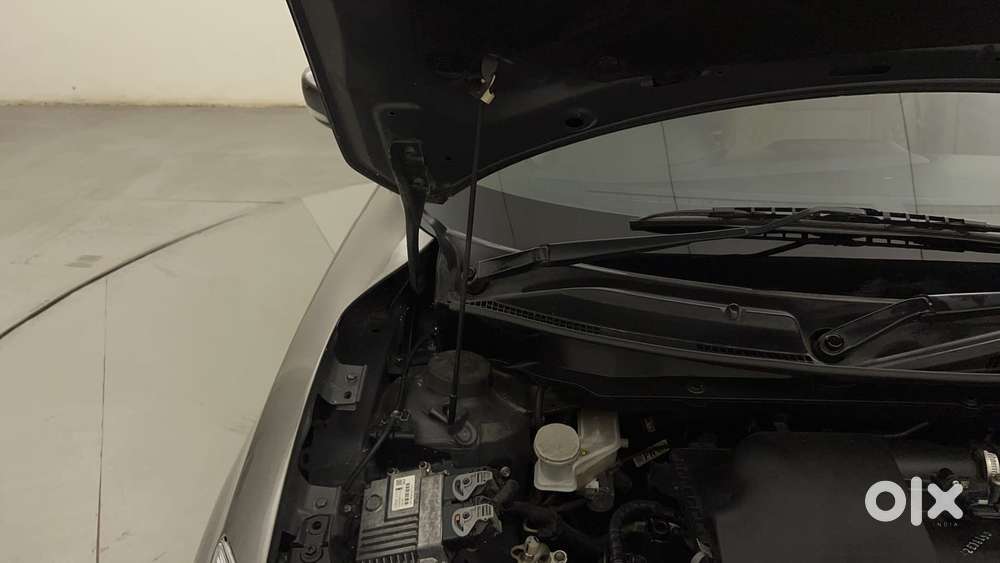 Maruti Suzuki Dzire 1.2 Zxi Cng, 2022, Cng & Hybrids