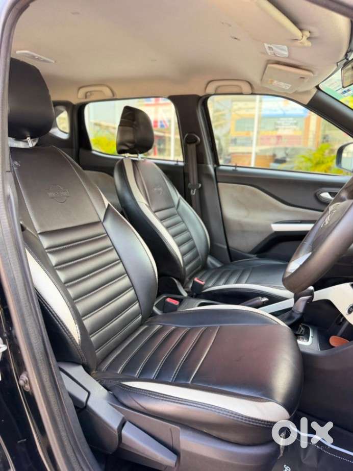 Nissan Magnite 1.0 Xv Turbo Cvt, 2022, Petrol