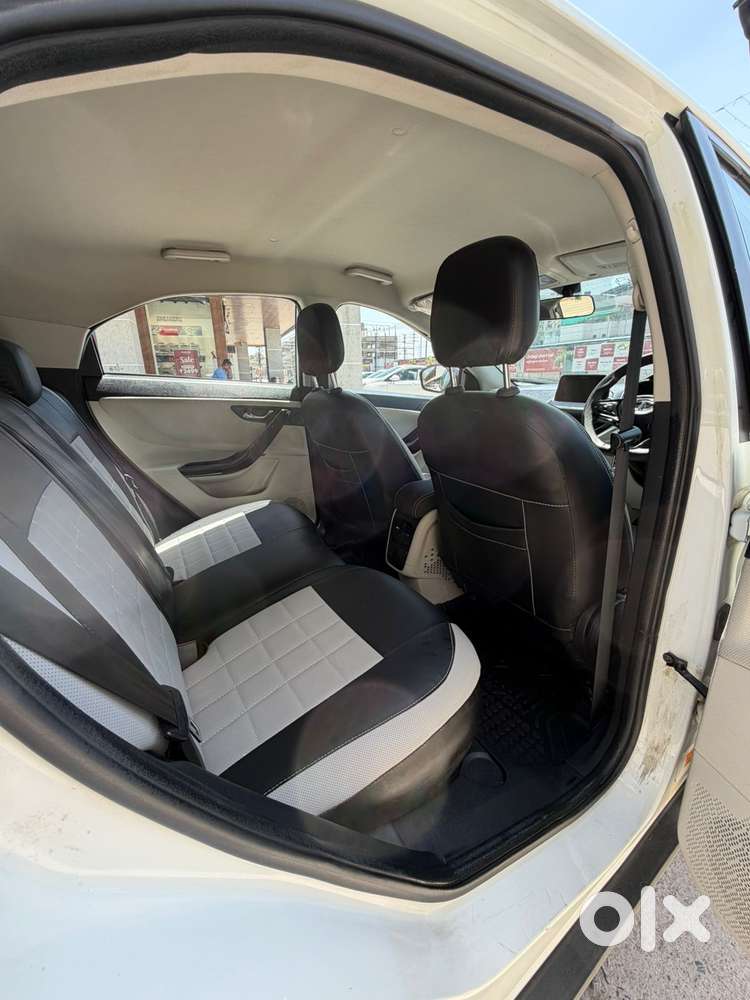 Tata Nexon 1.2 Revotron Xza Plus, 2023, Petrol
