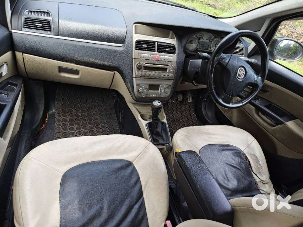 Fiat Linea Emotion Pack (diesel), 2011