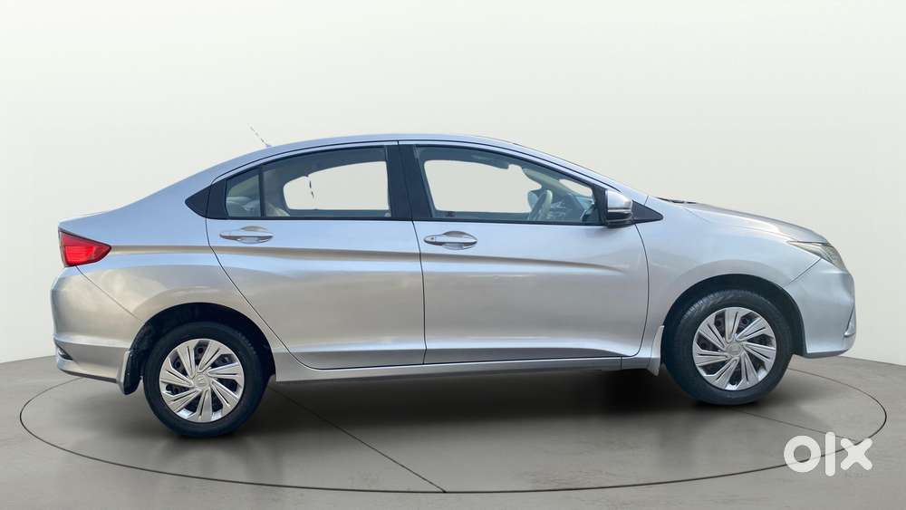 Honda City I-vtec Sv, 2018, Petrol