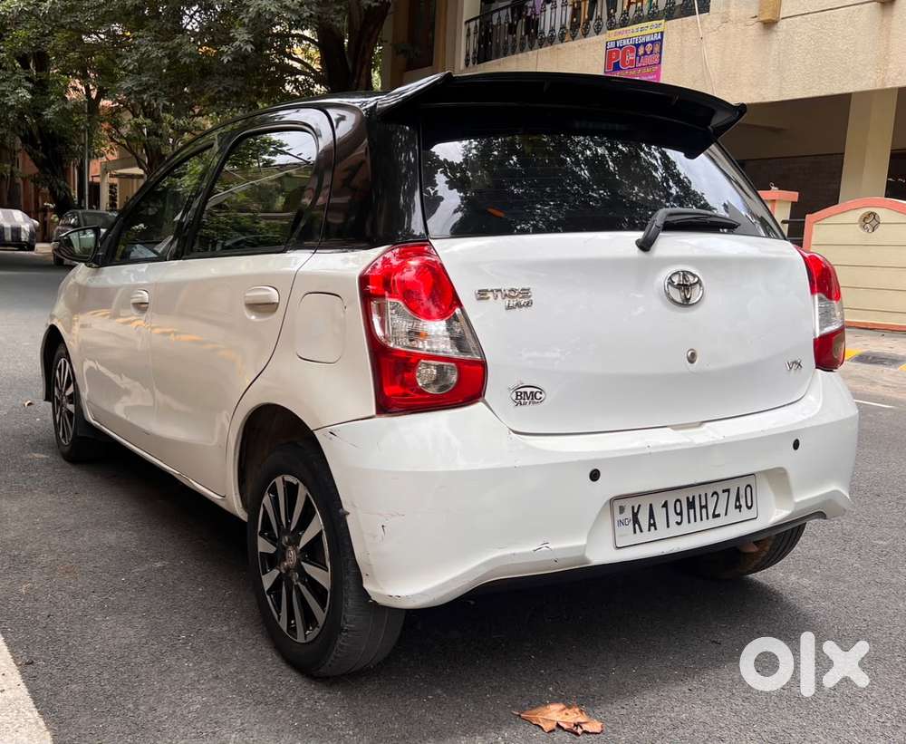 Toyota Etios Liva Vx, 2017, Petrol