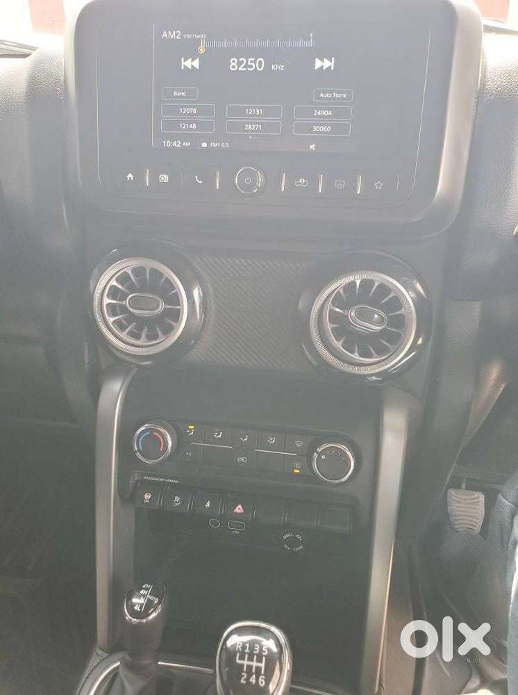 Mahindra Thar Lx Hard Top Petrol Mt 4wd, 2022, Petrol