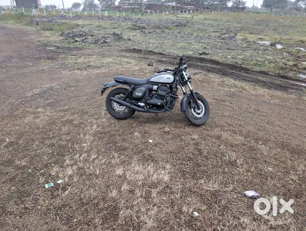 Jawa 42 FJ Petrol bike april 2025
