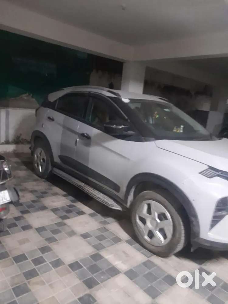 Tata Nexon 2024 Petrol Well Maintained
