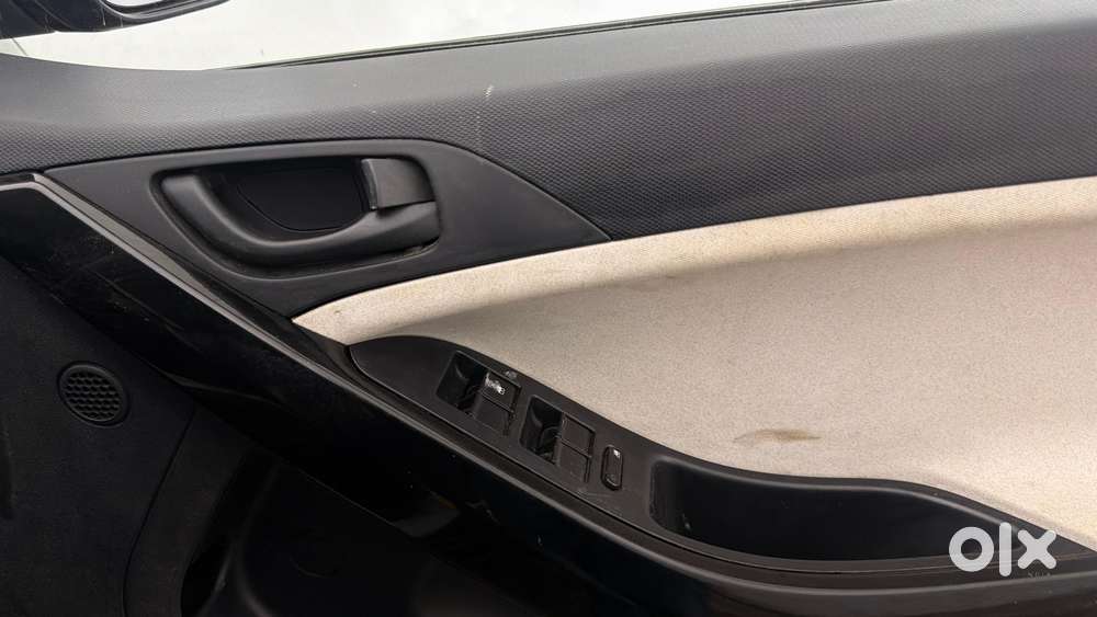 Tata Curvv Pure Plus S 1.2 Revotron Petrol 7dca, 2025, Petrol