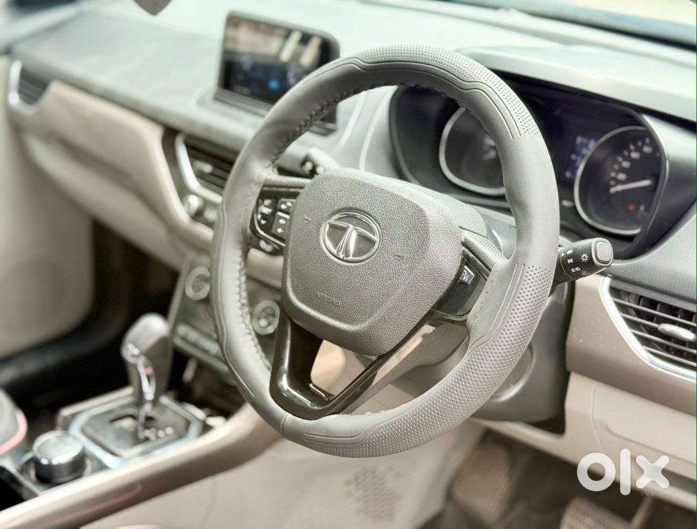 Tata Nexon 1.2 Revotron Xza Plus (o) Amt, 2018, Petrol