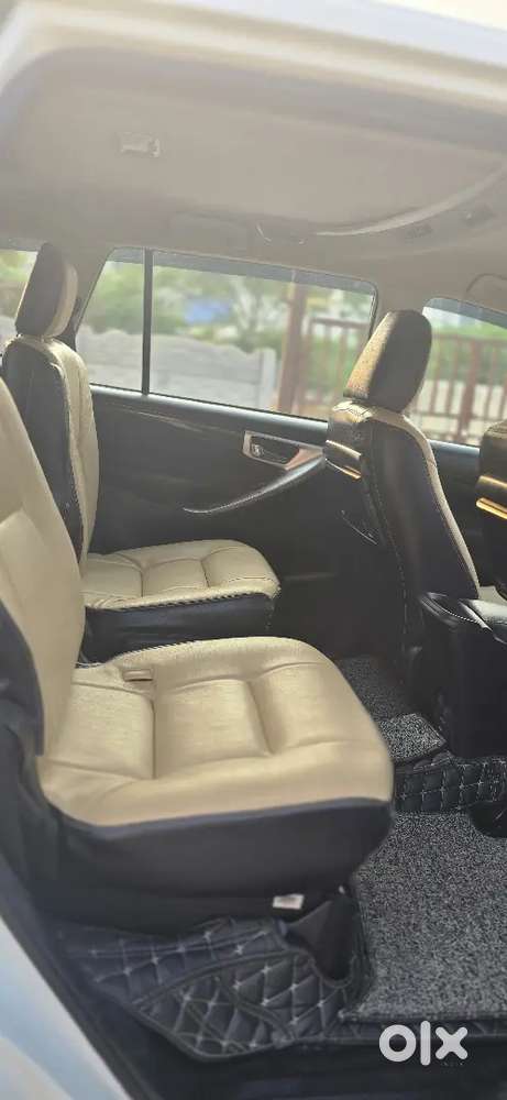 Toyota Innova Crysta 2022