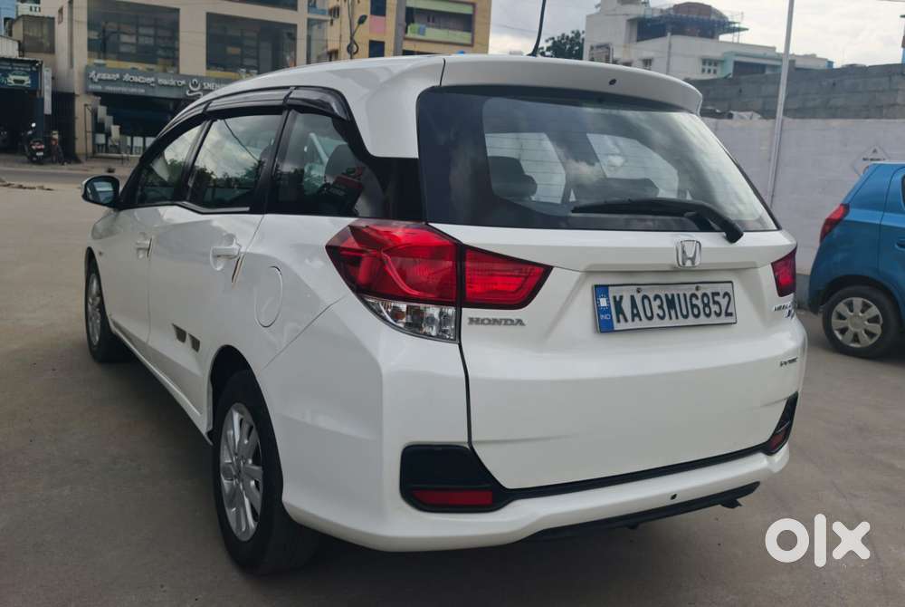 Honda Mobilio 1.5 E I-vtec Mt, 2014, Petrol