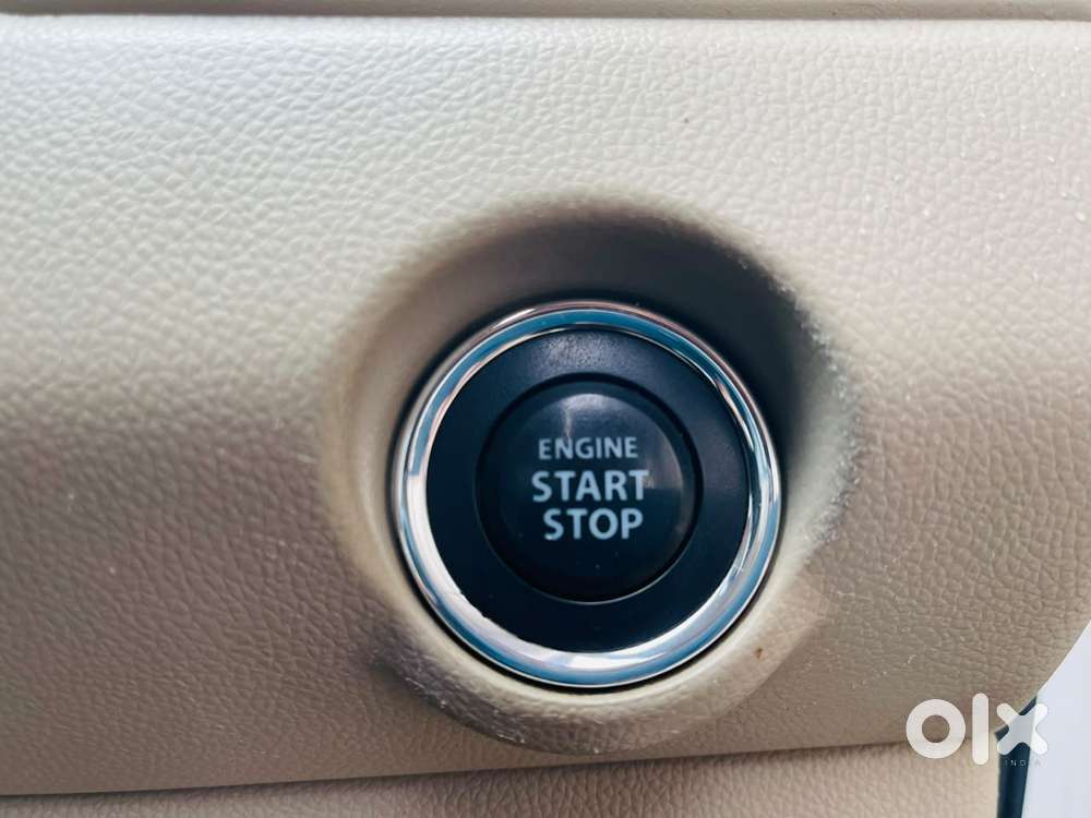 Maruti Suzuki Swift Dzire Zxi + Amt, 2017, Petrol