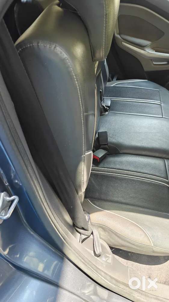 Ford Ecosport 2015 Petrol 76000 Km Driven