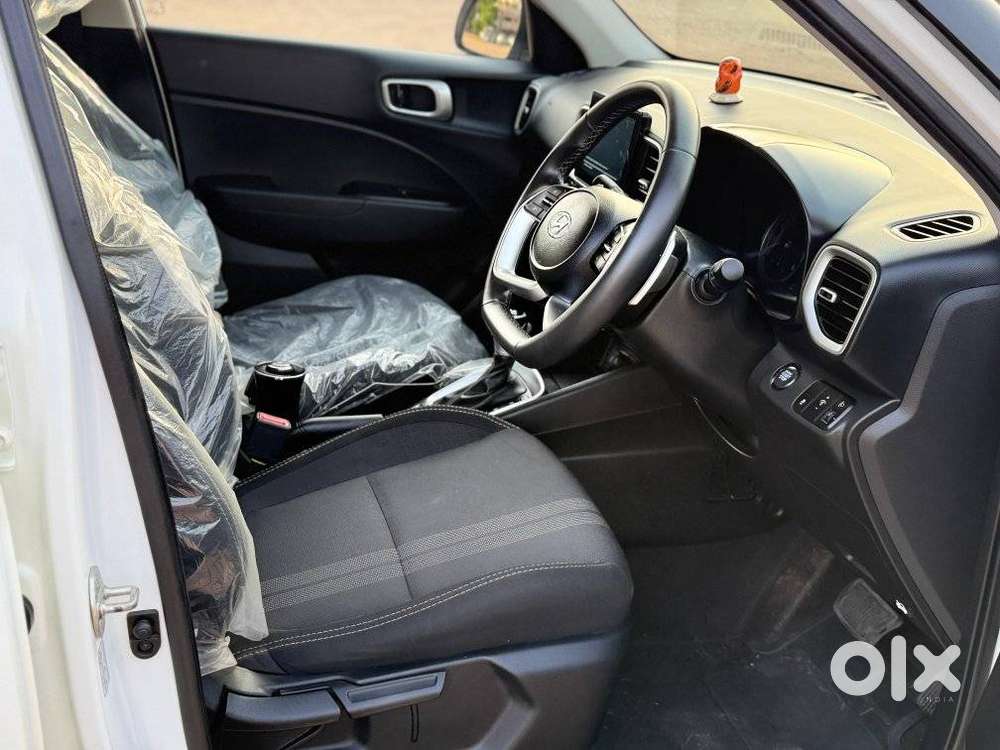 Hyundai Venue, 2022, Petrol