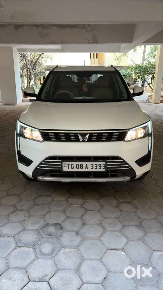 Mahindra Xuv300 Turbosport 2024 Diesel 127000 Km Driven