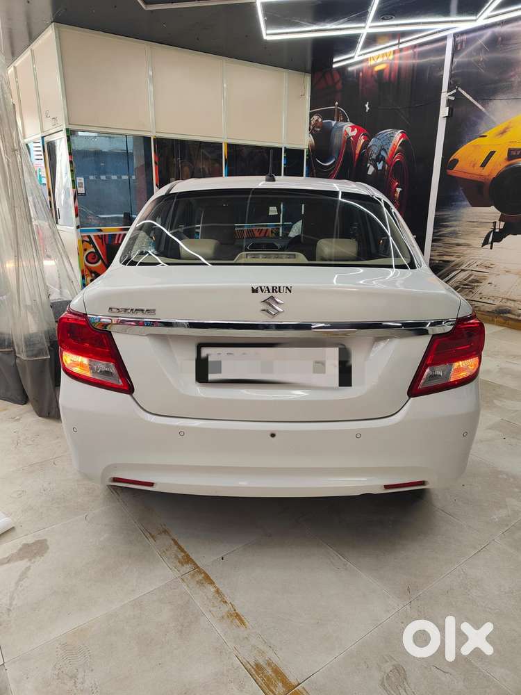 Maruti Suzuki Dzire 1.2 Vxi, 2022, Petrol