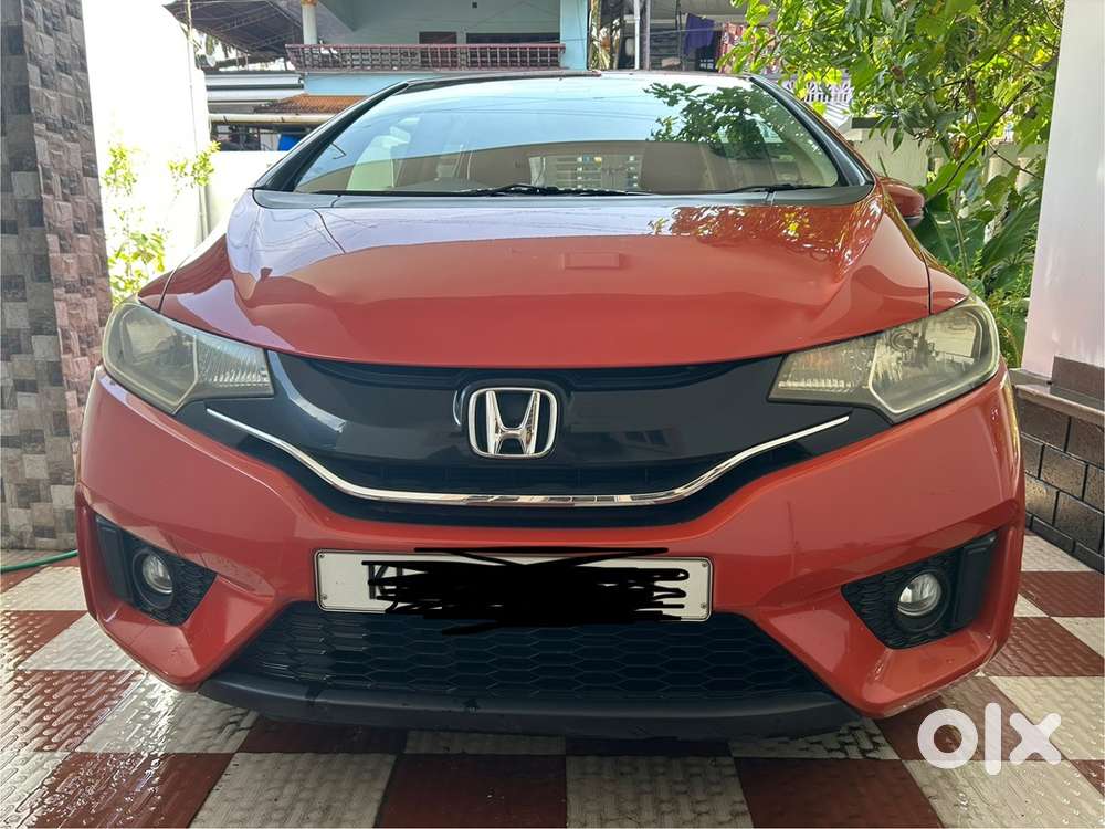 Honda Jazz 2015 Petrol Well Maintained