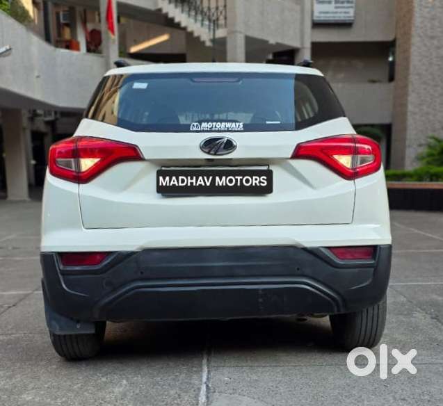 Mahindra Xuv300 W6, 2022, Petrol