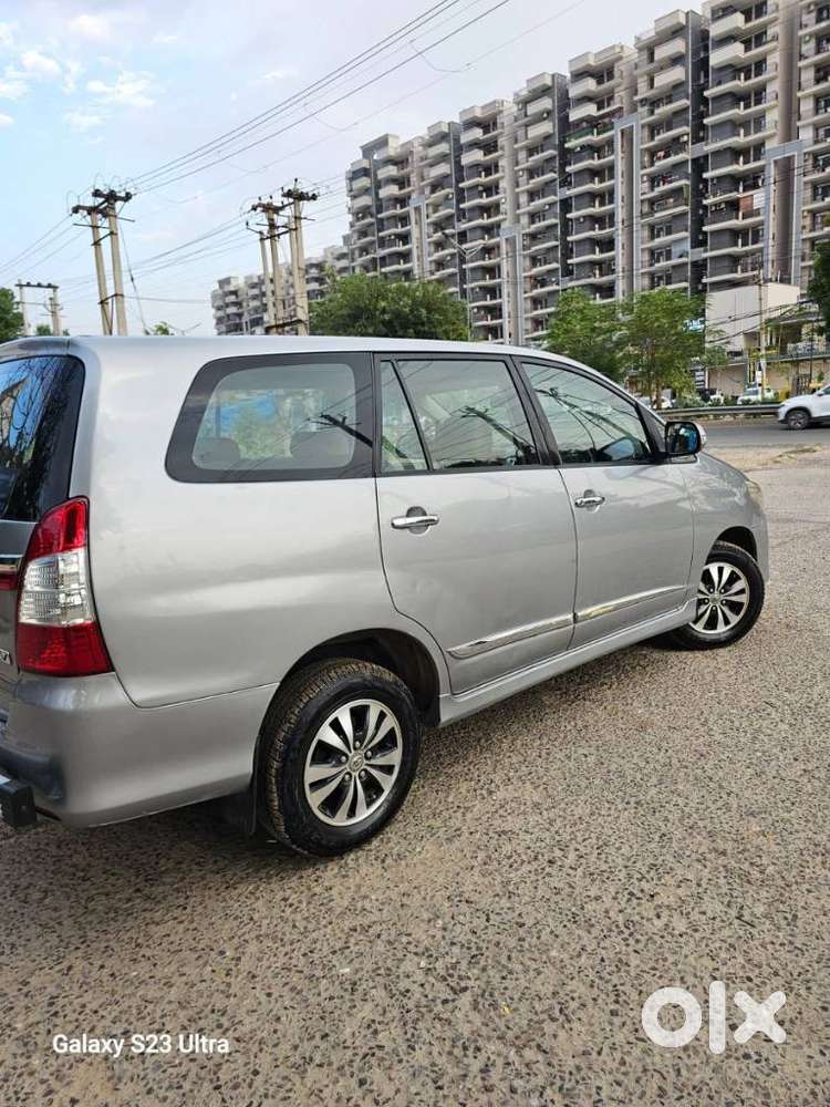 Toyota Innova 2.5 Vx 8 Str, 2015, Diesel