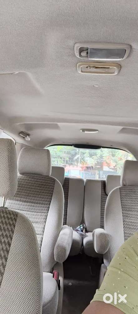 Toyota Innova 2008 Diesel Manual 7 Str