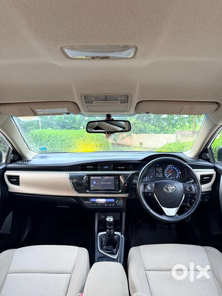 Just 22000 Km Driven 2014 Toyota Corolla Altis 2