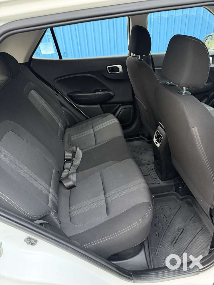 Hyundai Venue 1.5 S (o) Crdi, 2021, Diesel
