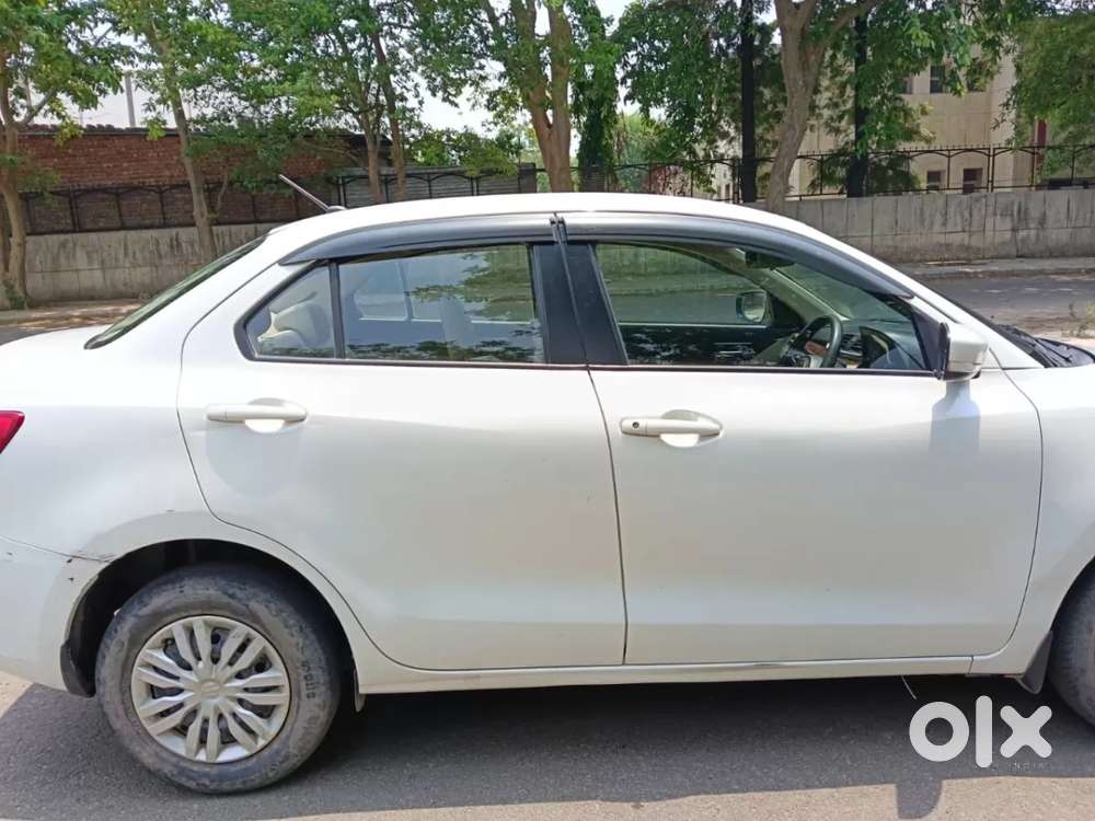 Maruti Suzuki Dzire 1.2 Vxi, 2019, Petrol